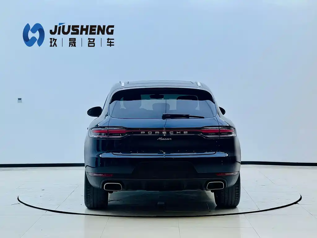 Porsche Macan — миниатюра 14