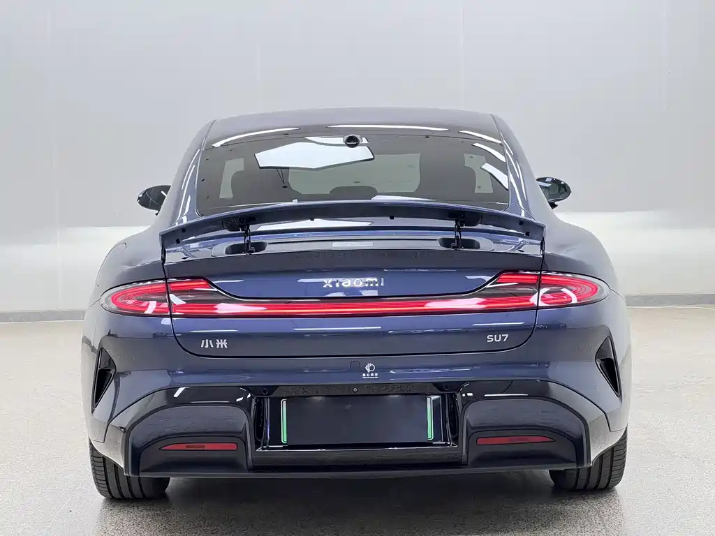 XIAOMI CAR XIAOMI SU7