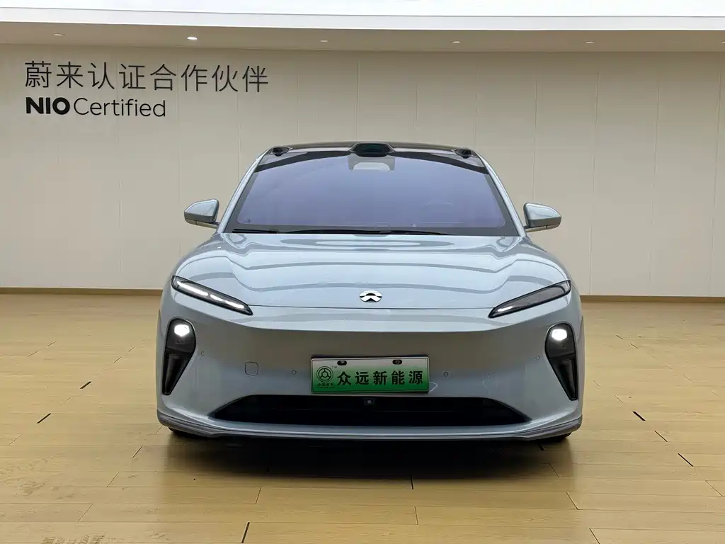 NIO ET5 — миниатюра 2