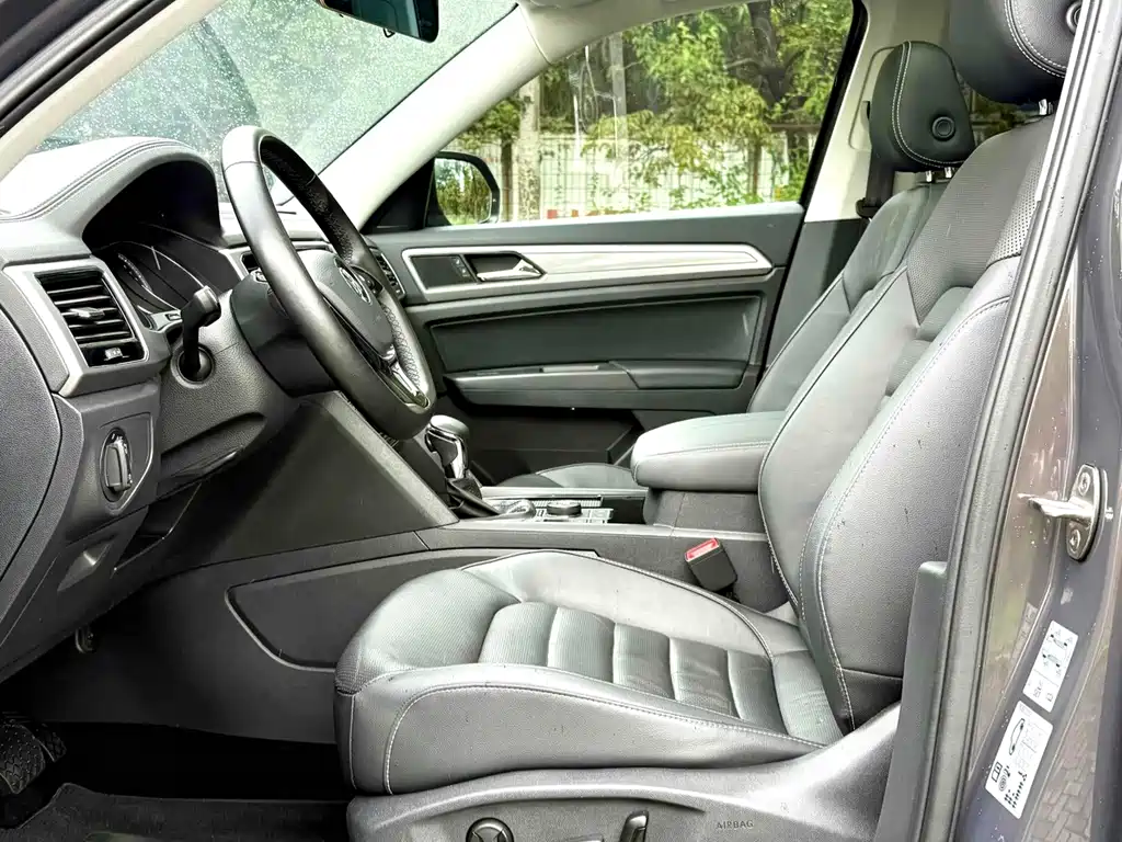 Volkswagen Teramont — миниатюра 9