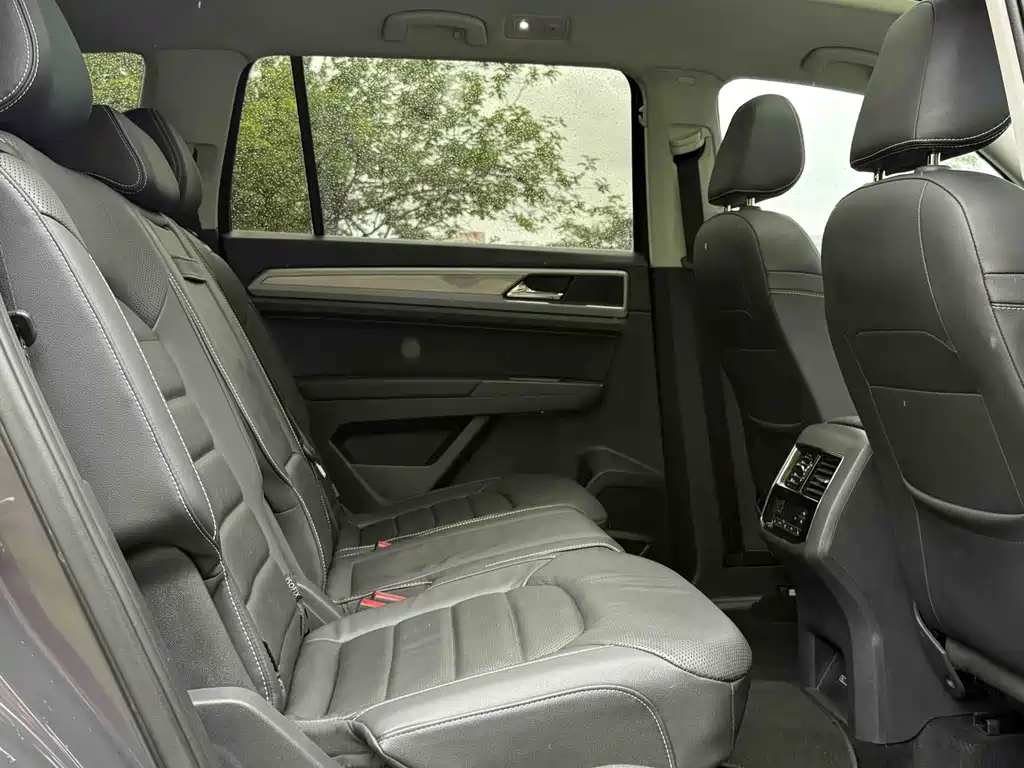 Volkswagen Teramont — миниатюра 14
