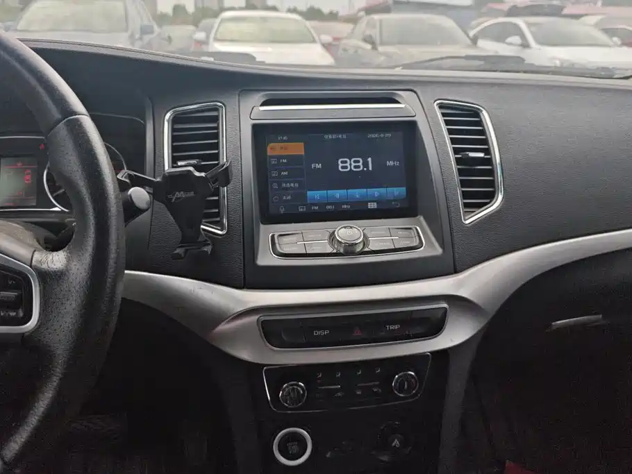 Geely Vision — миниатюра 13