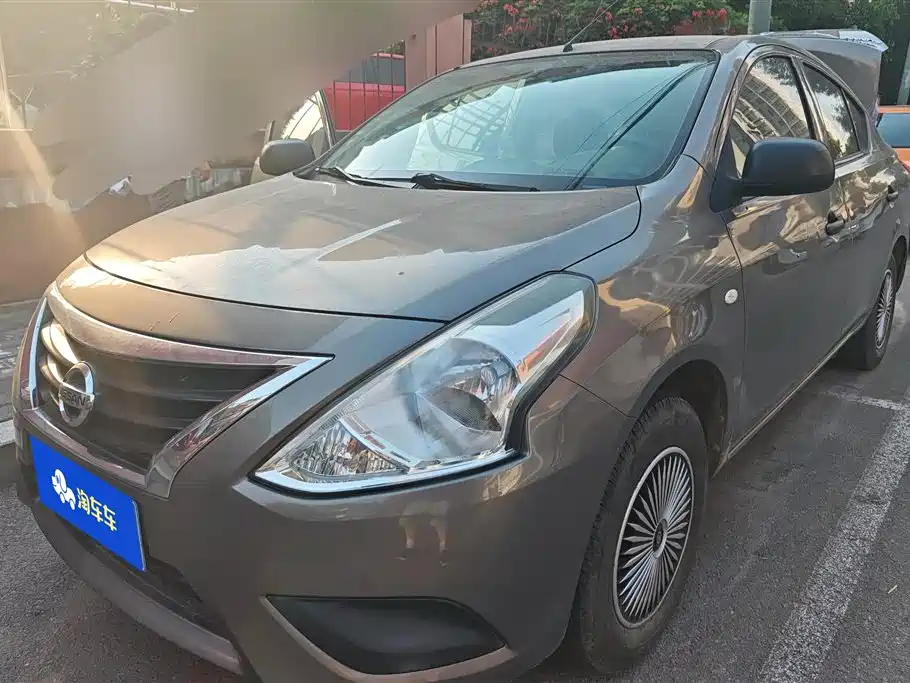 Купить Nissan Sunny
