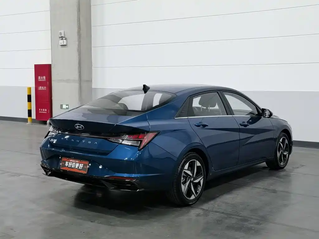 Hyundai Elantra — миниатюра 2