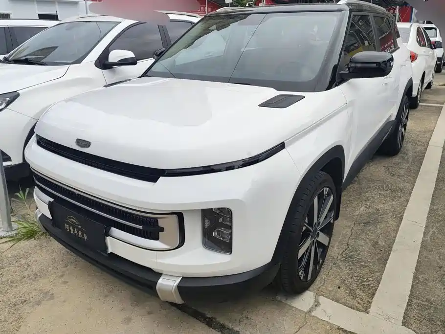 Geely Icon