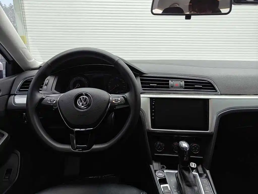 Volkswagen Lamando — миниатюра 15