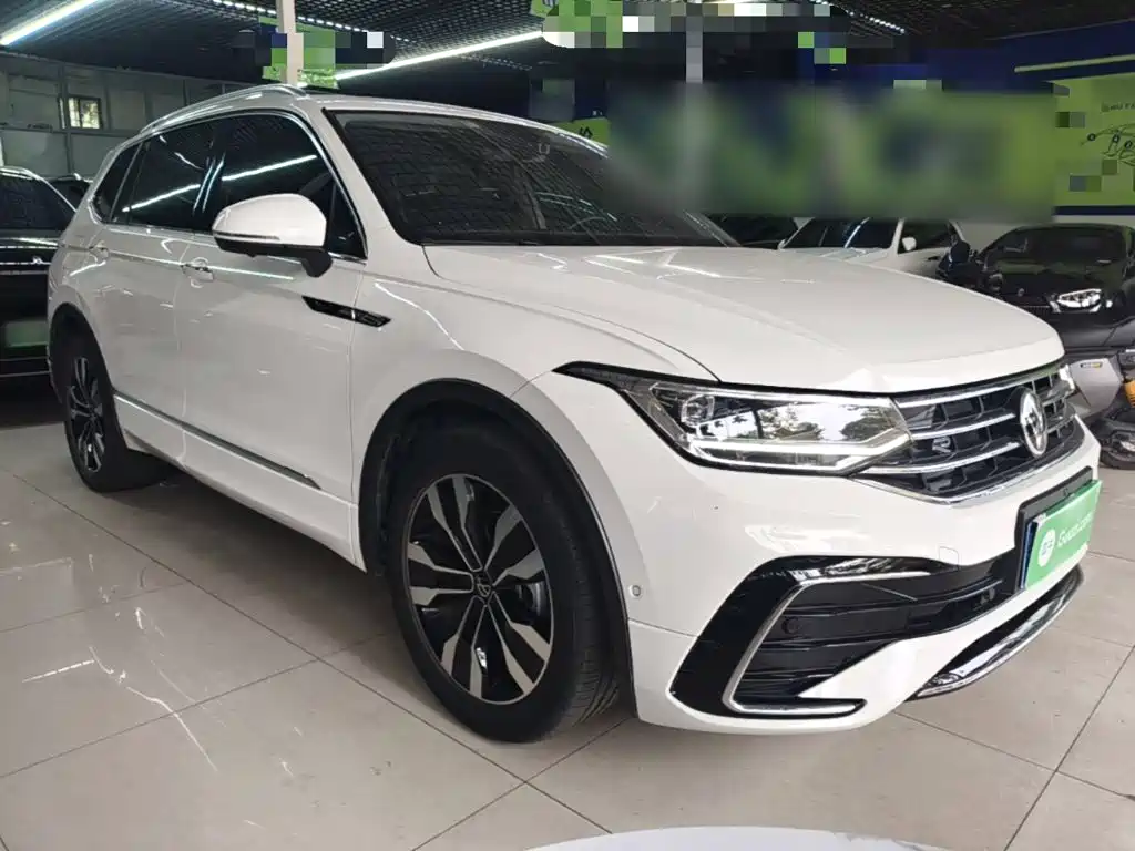 Volkswagen Tiguan L — миниатюра 4