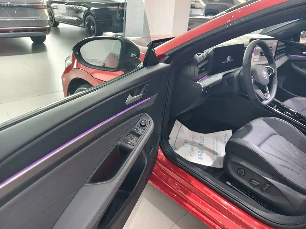 Volkswagen Lamando — миниатюра 5