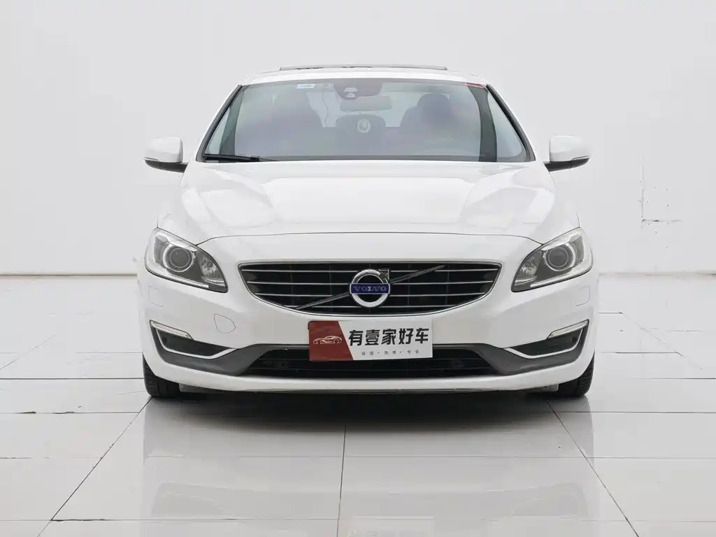 Volvo S60 — миниатюра 2