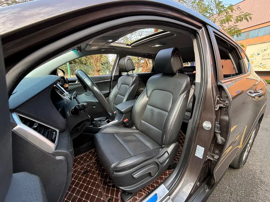 Hyundai Tucson — миниатюра 9