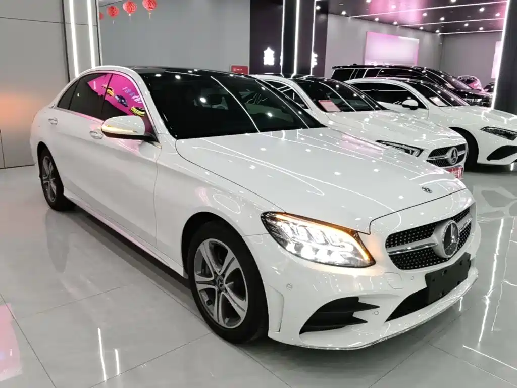Mercedes-Benz C-Class — миниатюра 4