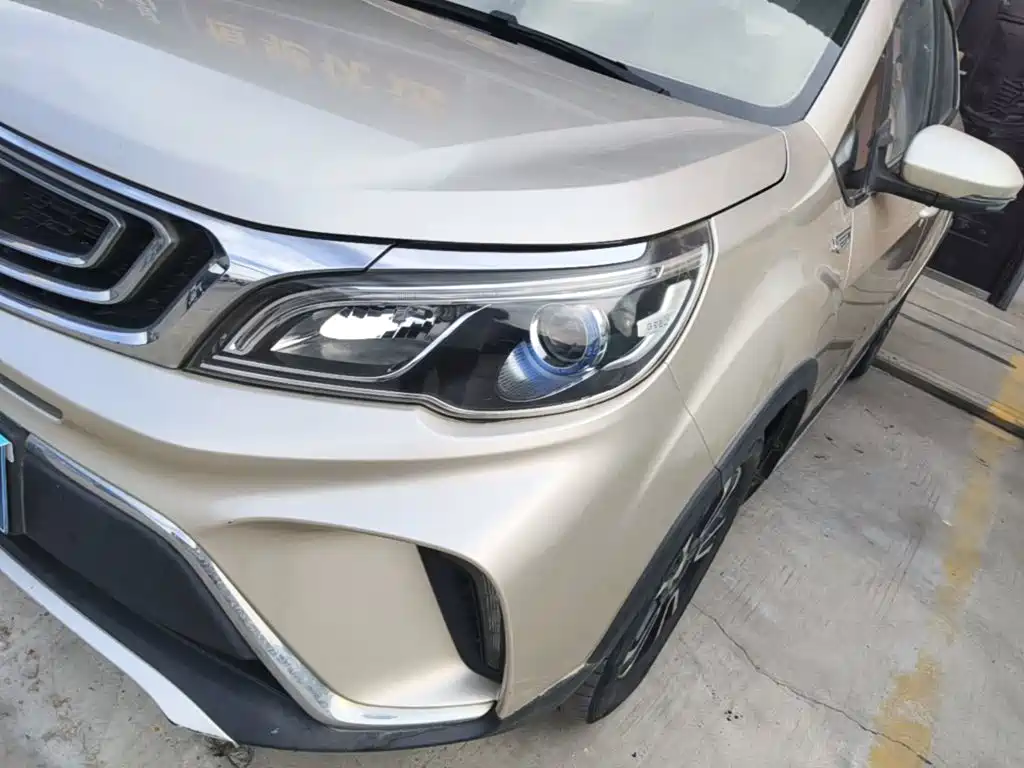 Geely Vision X3 — миниатюра 24