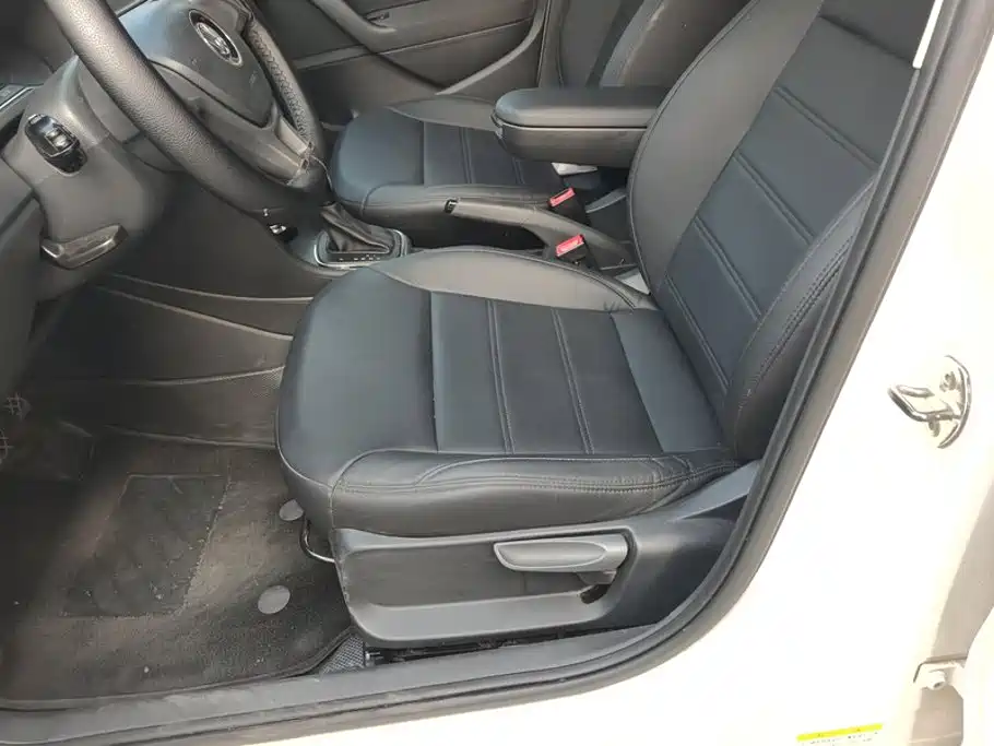 Volkswagen Polo — миниатюра 9