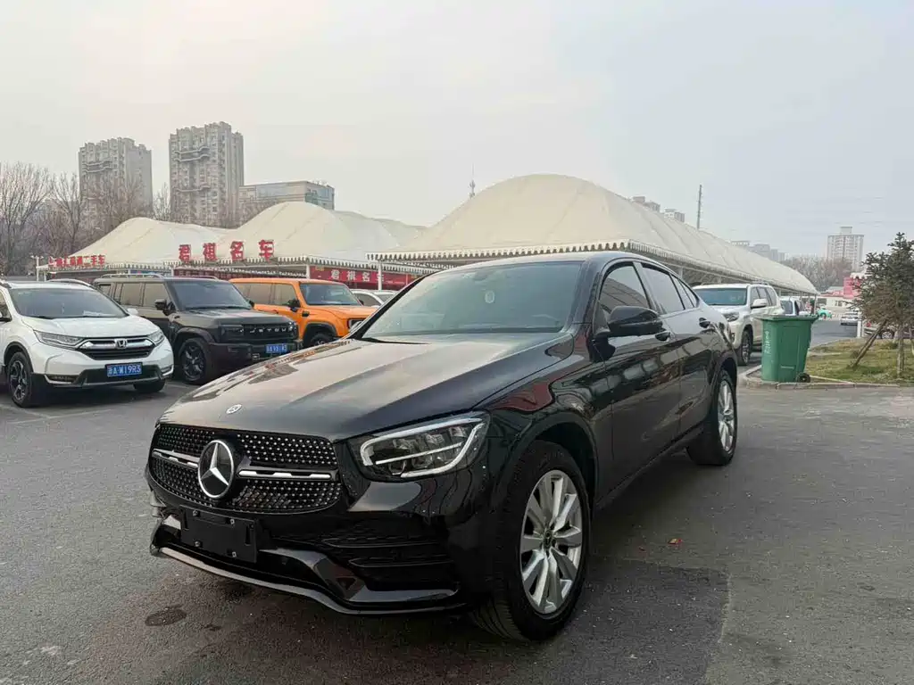 MERCEDES-BENZ GLC COUPE