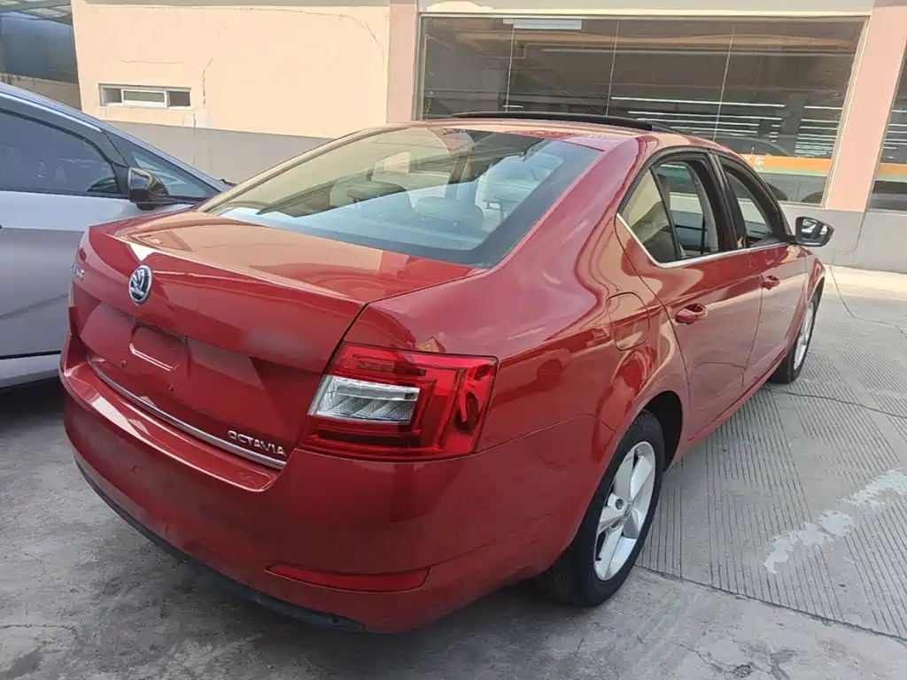Skoda Octavia — миниатюра 7