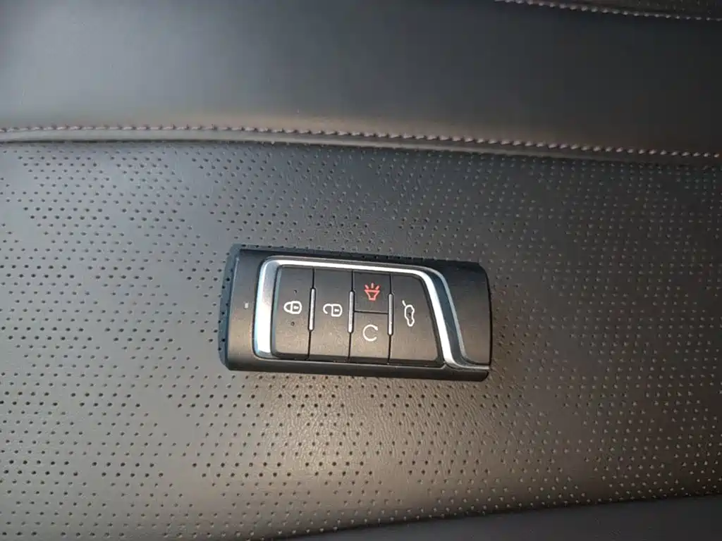 GAC Motor Trumpchi M6 — миниатюра 9