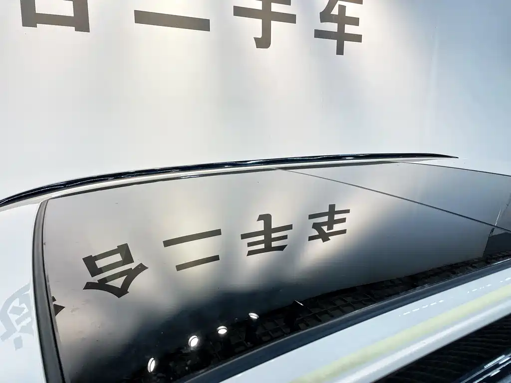 Toyota Crown Kluger — миниатюра 10