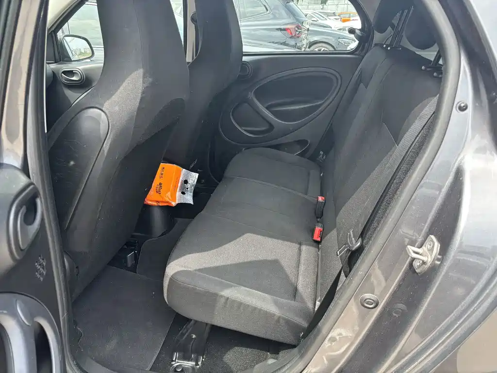 smart Smart Forfour — миниатюра 5