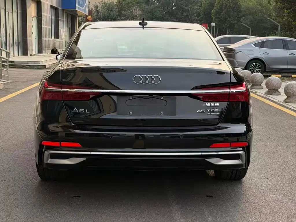 Audi A6L — миниатюра 5