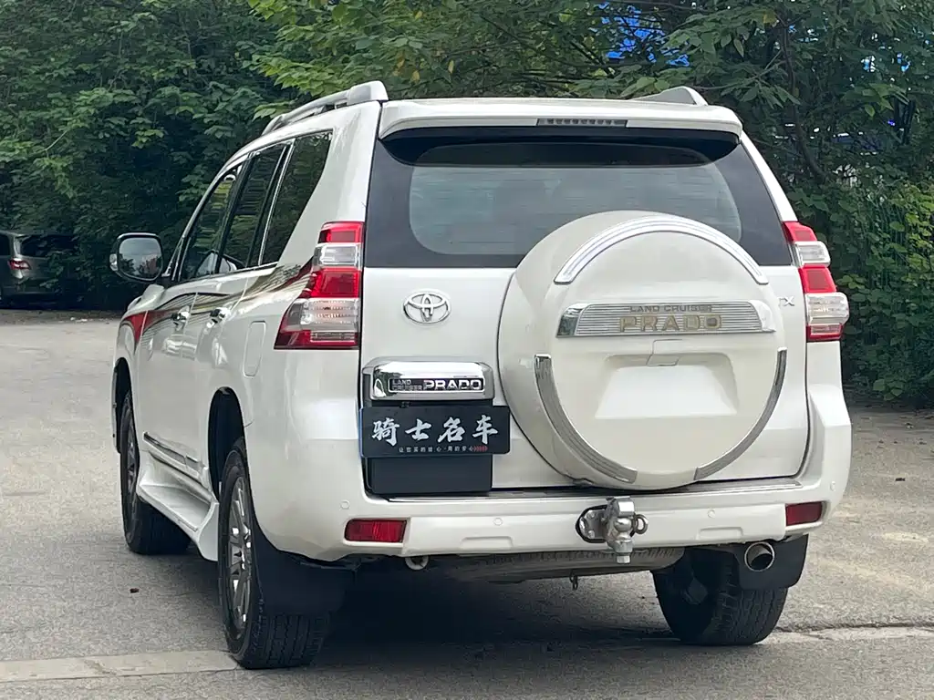 Toyota Land Cruiser Prado 2016 2.7L AT