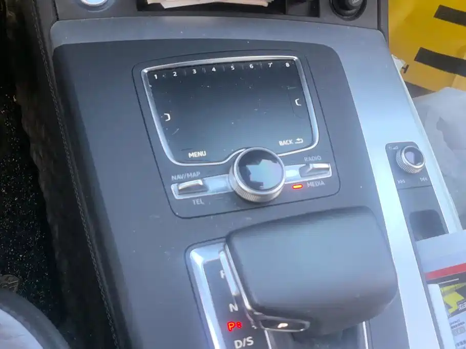 Audi Q5L — миниатюра 16