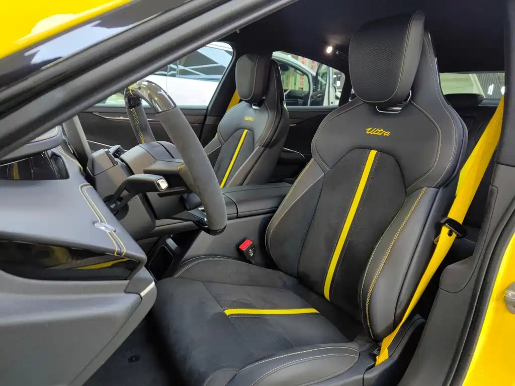 XIAOMI CAR XIAOMI SU7 ULTRA