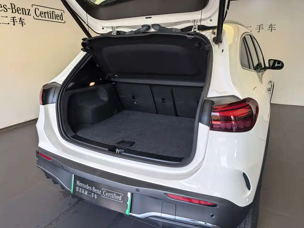 Mercedes-Benz EQA — миниатюра 8