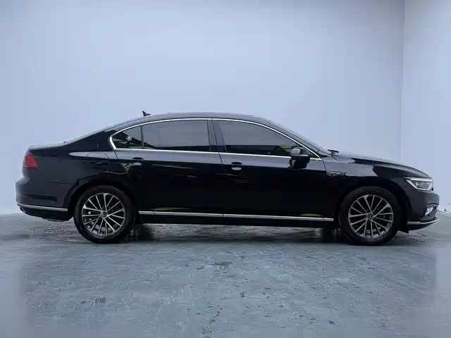 Volkswagen Magotan — миниатюра 4