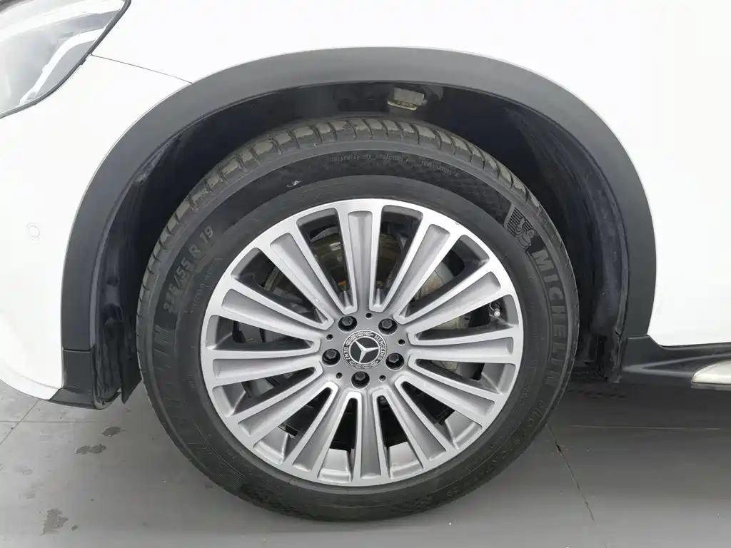 Mercedes-Benz GLC — миниатюра 17