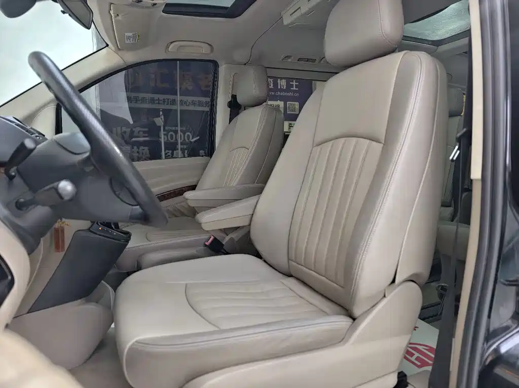 Mercedes-Benz Viano — миниатюра 16