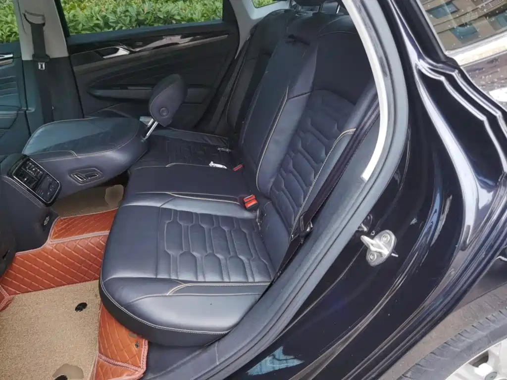 Volkswagen Passat — миниатюра 18