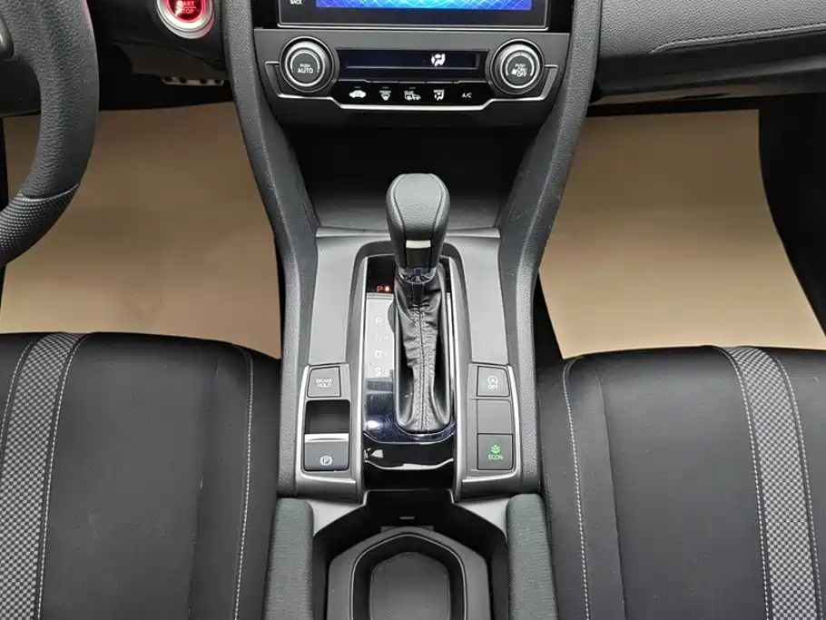 Honda Civic — миниатюра 16