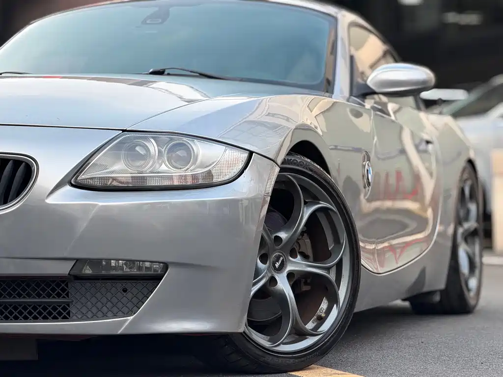 BMW Z4 — миниатюра 3