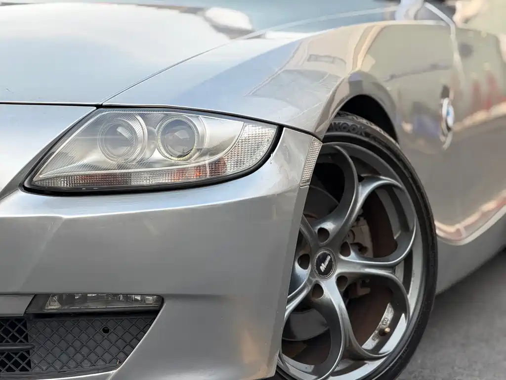 BMW Z4 — миниатюра 7