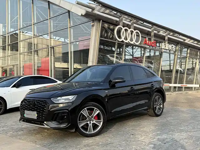 AUDI Q5L SPORTBACK