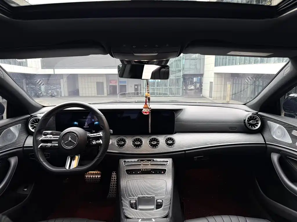 Mercedes-Benz CLS — миниатюра 6