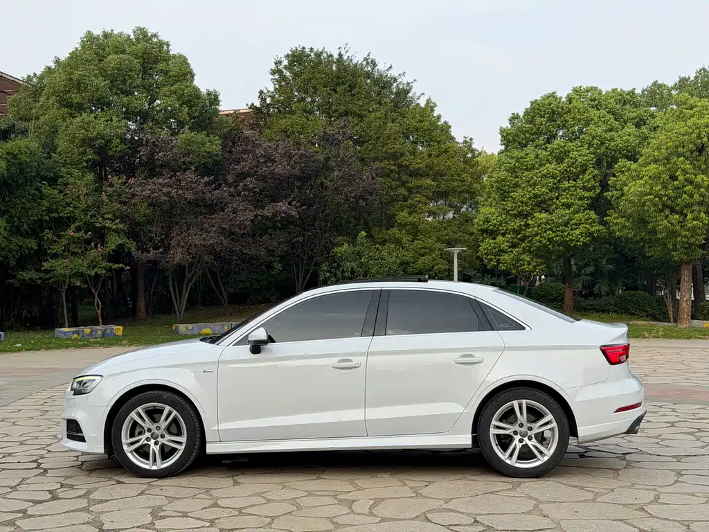 Audi A3 — миниатюра 13