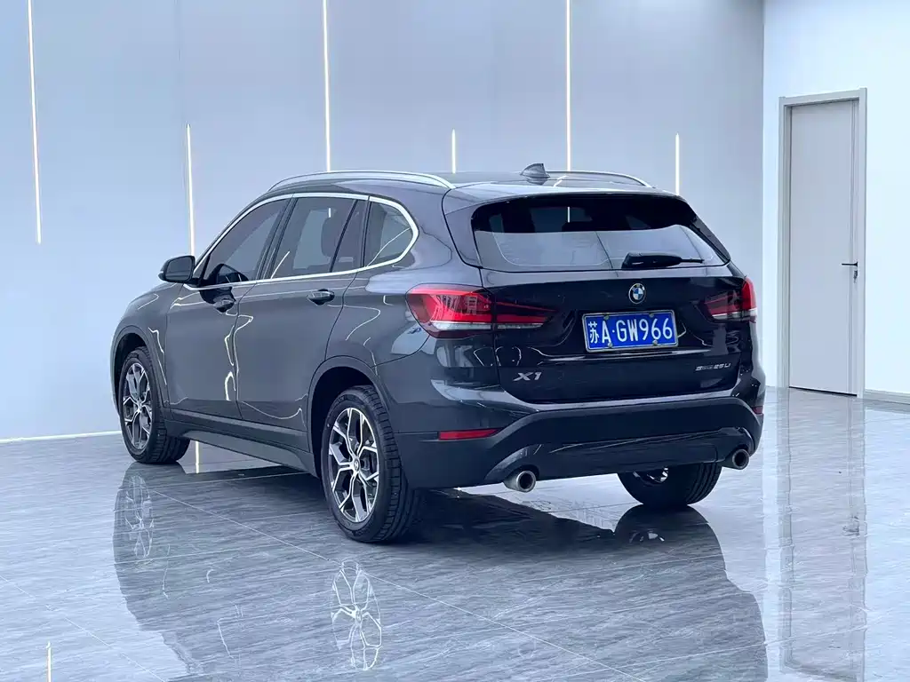 BMW X1 — миниатюра 13