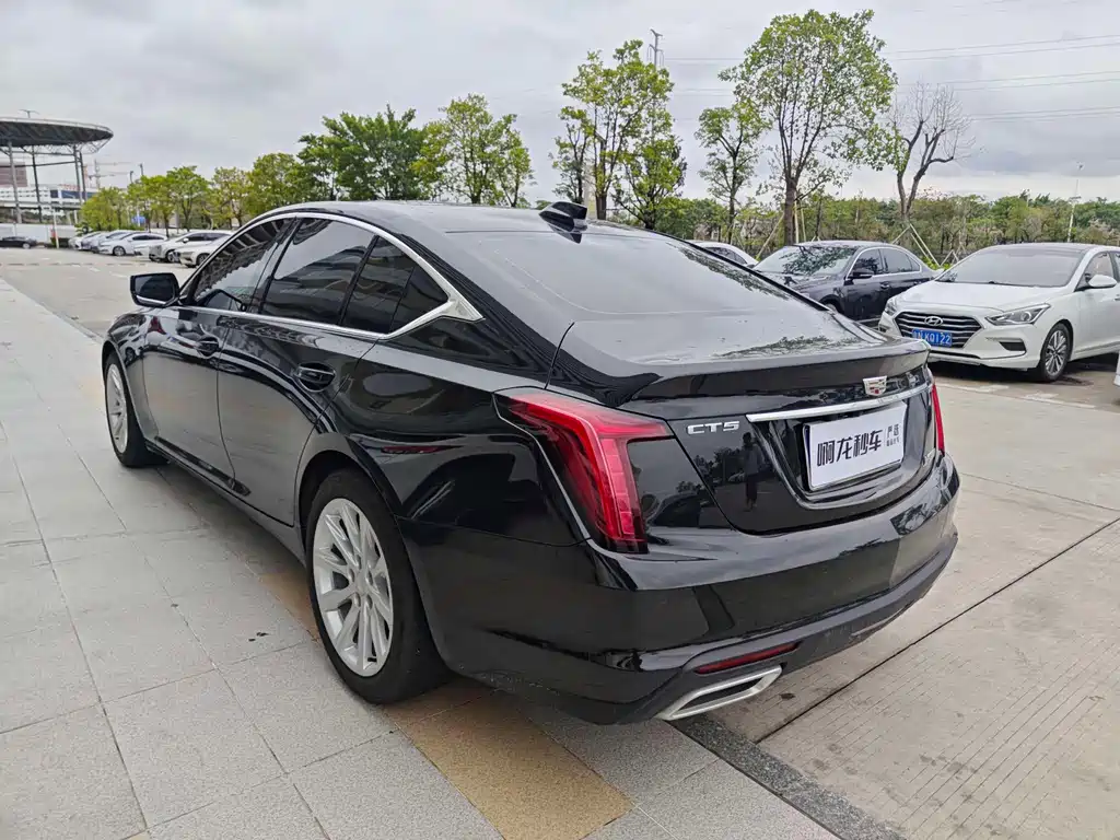 CADILLAC CT5