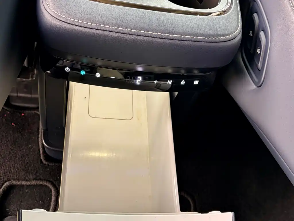 GAC TRUMPCHI YEARNING FOR M8