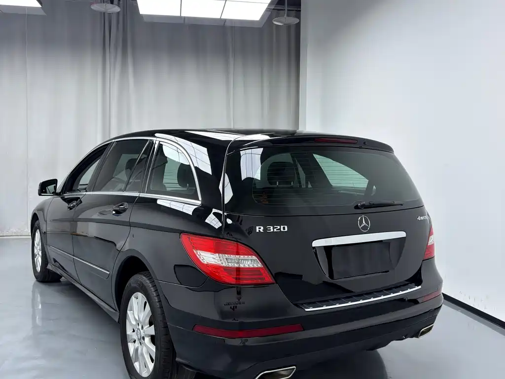 Mercedes-Benz R 2015 R 320 4MATIC Luxury