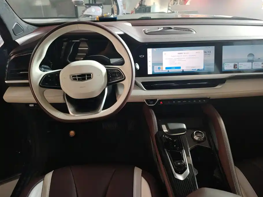 Geely Xingyue L — миниатюра 12
