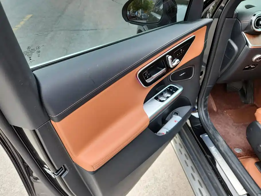 Mercedes-Benz GLC — миниатюра 7