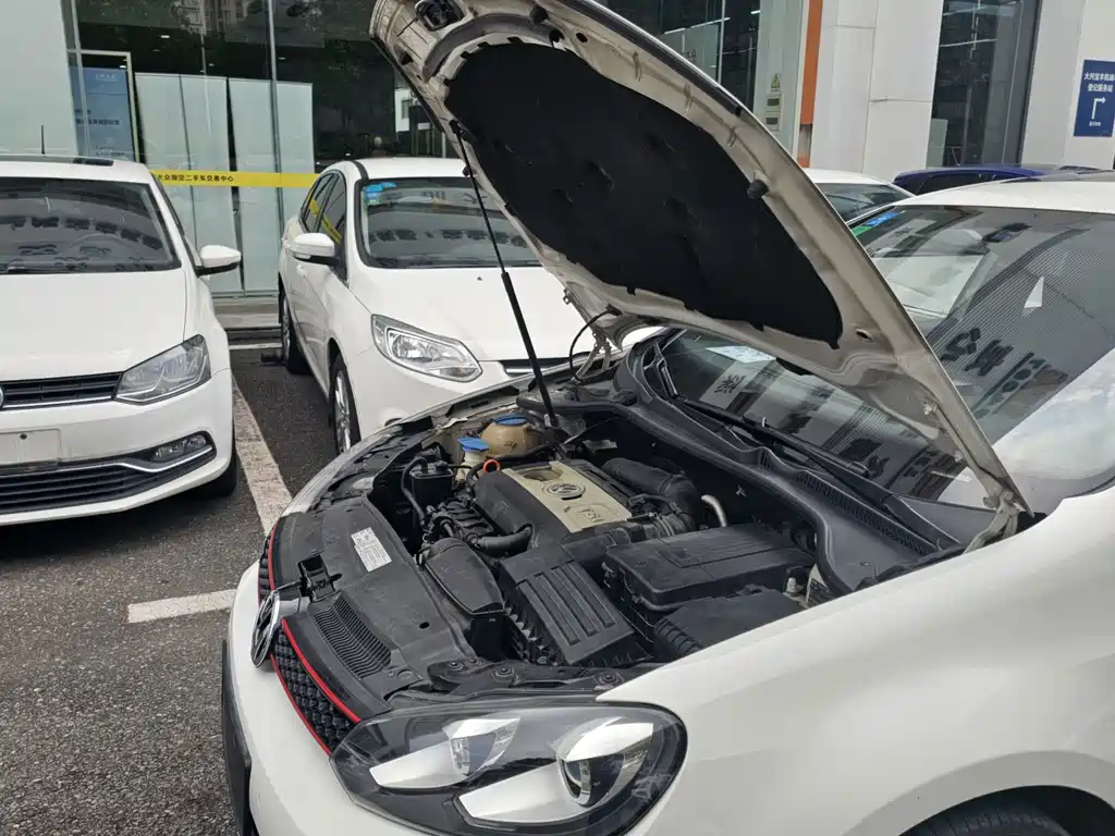 Volkswagen Golf GTI — миниатюра 21