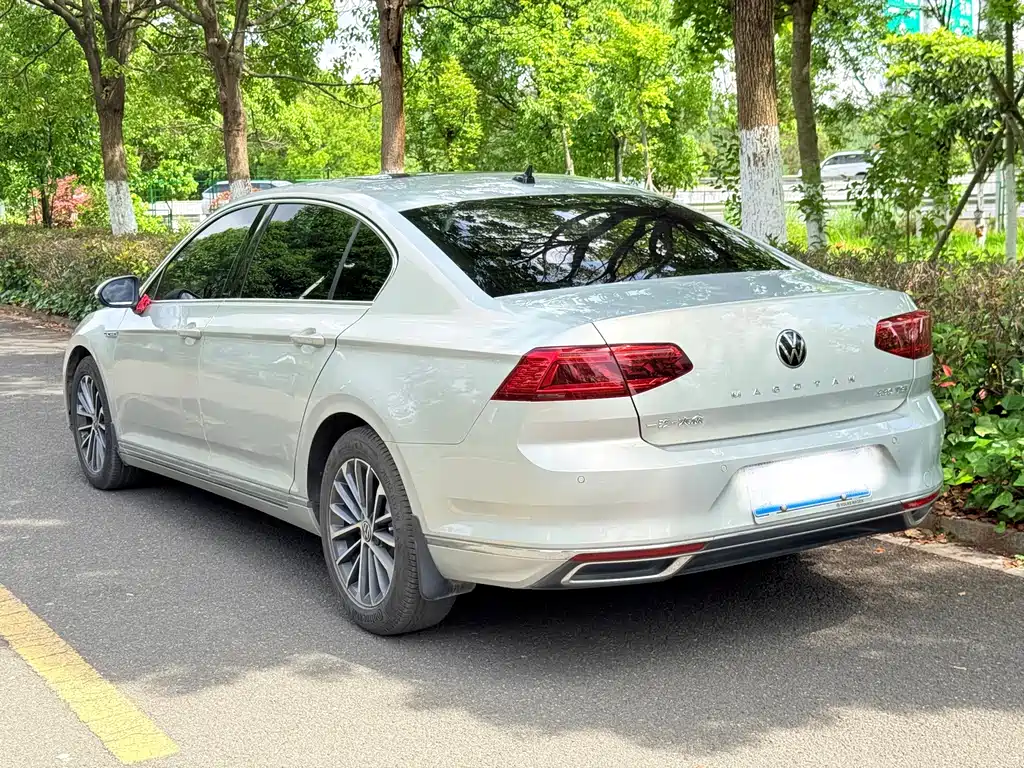 Volkswagen Magotan — миниатюра 5