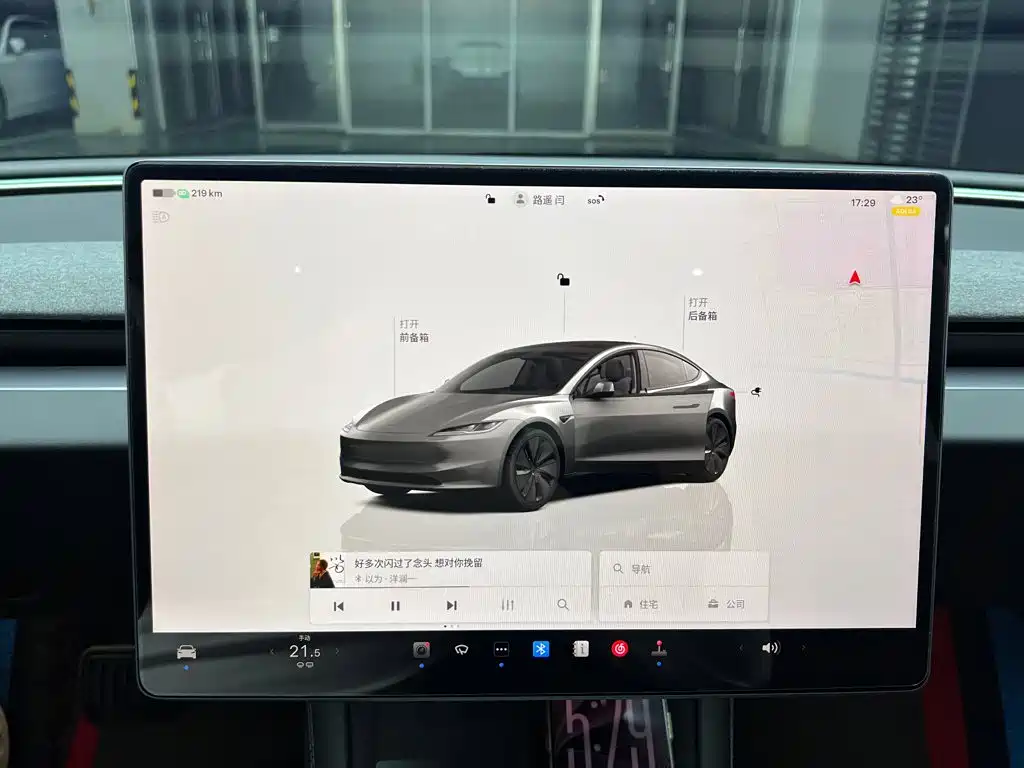Tesla Model 3 — миниатюра 8