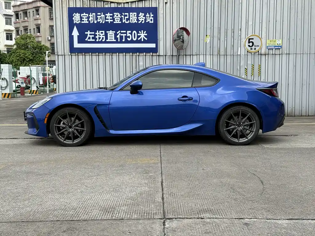 Subaru BRZ — миниатюра 7