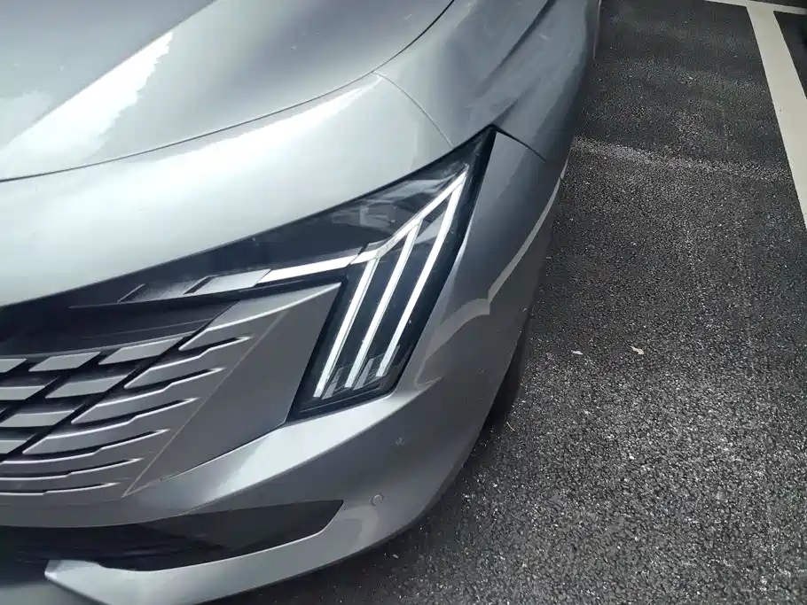 Peugeot 508 — миниатюра 5