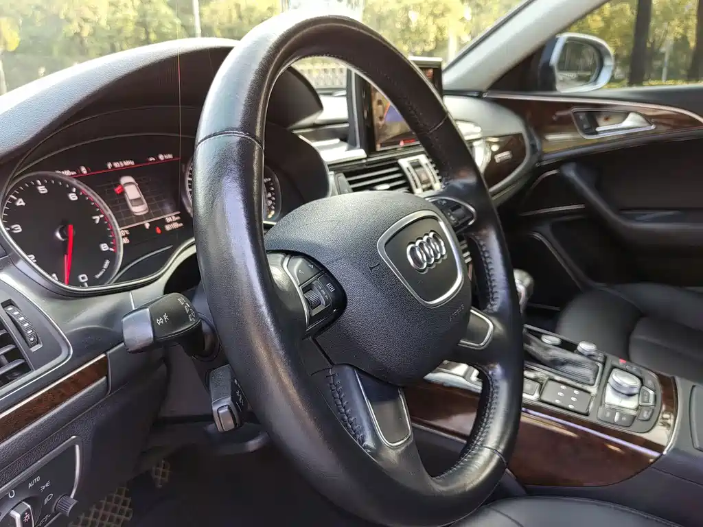 Audi A6L — миниатюра 16