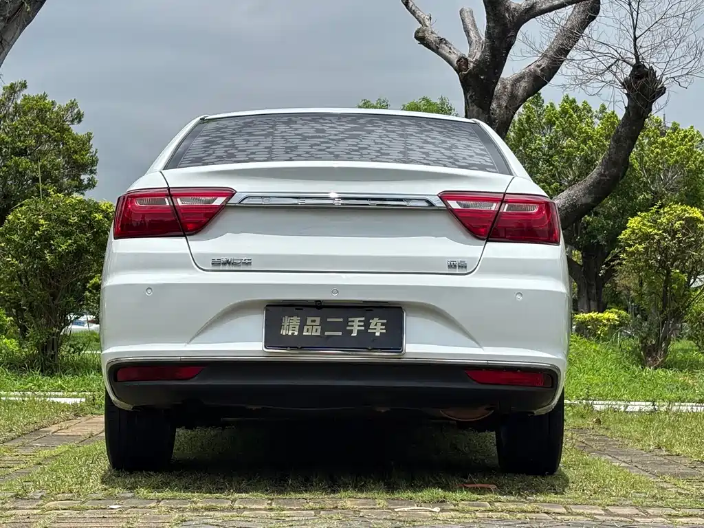 Geely Vision — миниатюра 6